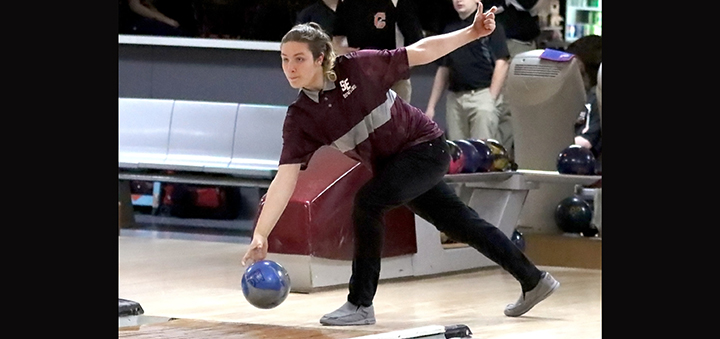 Bowling: S-E Honors Senior Riley Smith In Match Vs Cooperstown